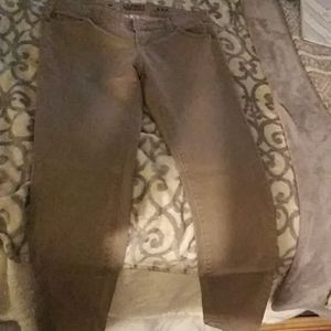 Celebrity Pink Khaki Skinny Jeans Size 7